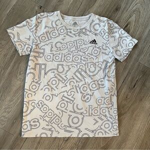 🔥SALE - any 4/$20. Adidas Kids White Graphic T-Shirt